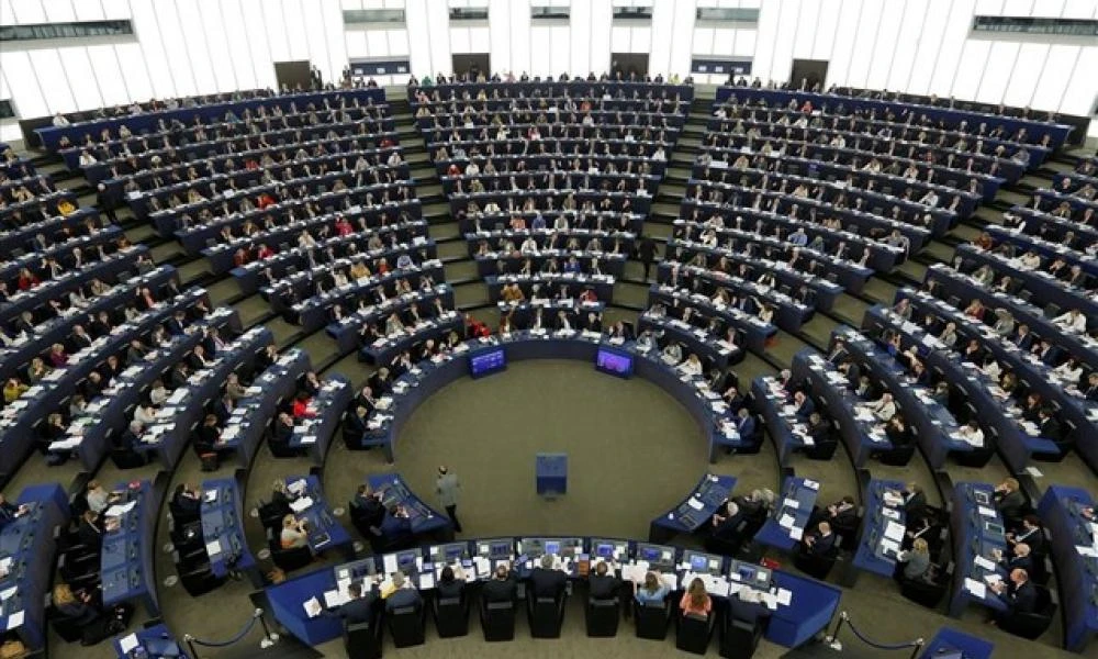 Ευρωβουλή: Τίθεται σε ψηφοφορία η νέα συμφωνία για το Μεταναστευτικό